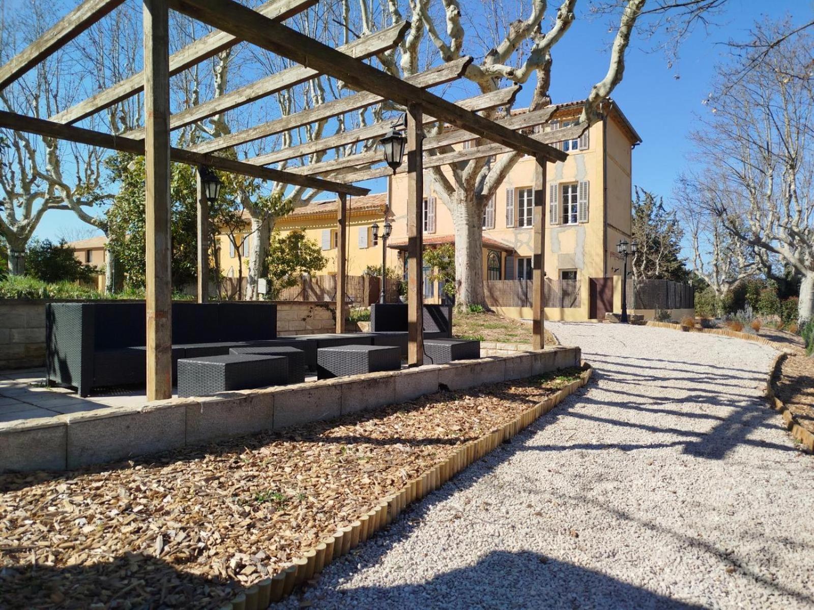 Havre De Paix Au Sein D'Un T3 D'Une Bastide Aixoise 普罗旺斯地区艾克斯 外观 照片